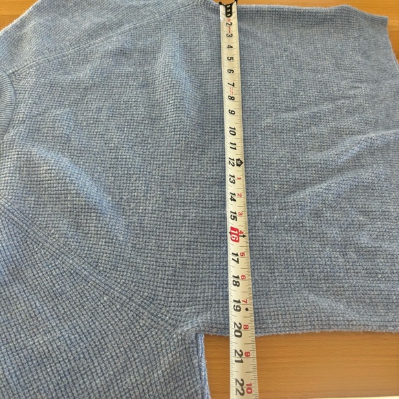 Gap women’s small Waffle-Knit Mockneck Sweater Blue Soft Cozy boxy pullover - Picture 10 of 11